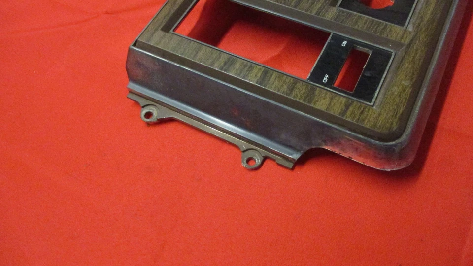 1977-1984 BUICK LESABRE ELECTRA RADIO BEZEL DASH BEZEL 3.8L TURBO - Image 2 of 4