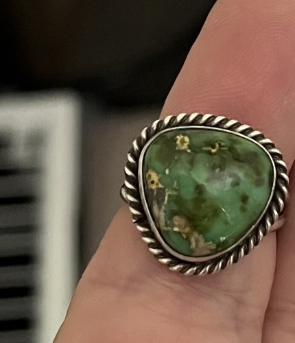 Sonoran Gold Navajo Ring. Sz 7 - Picture 5 of 7