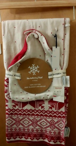 Hand Crafted In Italy Aztec Baby Blanket And Bib. Cream and Red NEW - Picture 2 of 6