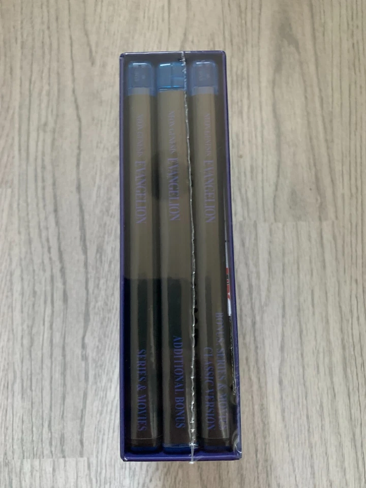 Neon Genesis Evangelion Limited Edition Blu-ray [Region B] - Image 4 of 4