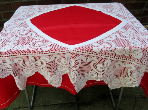 Large Antique White Crochet Lace Tablecloth Edging Hand Made - Picture 3 of 6