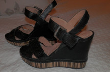 Geox Women's D Yulimar C Wedge Heels Sandals, Black / Tan SZ 40