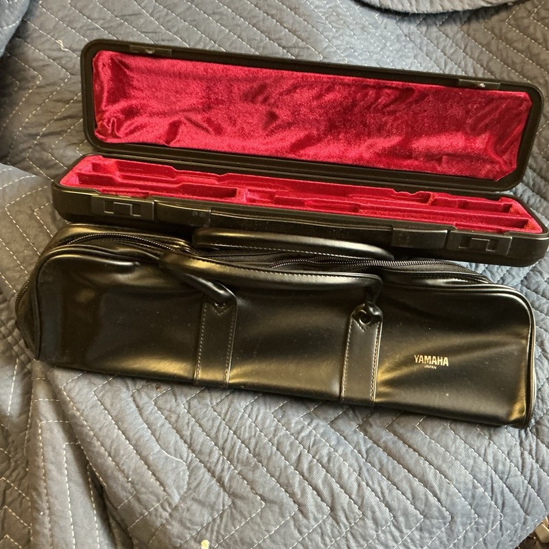Flute Case , Yamaha With Cover
