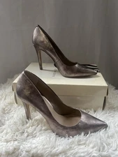 Saks Fifth Avenue | Shoes | Saks FifthAvenue Metallic Heels 7 1/2 M
