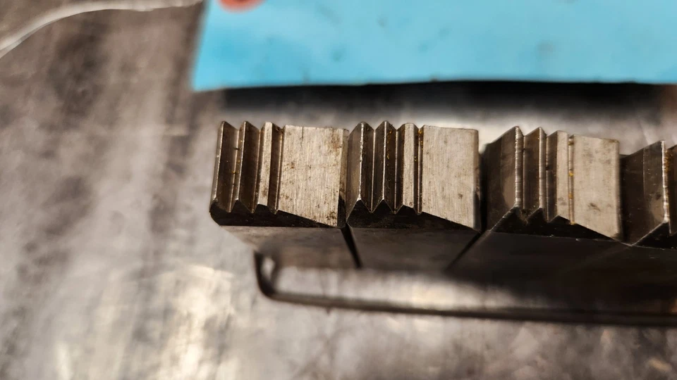 Ridgid 4-P  4" Pipe Threader 5-Piece  Die Set  1 thru 5 w/Clip  USED #1 tag. - Image 4 of 4