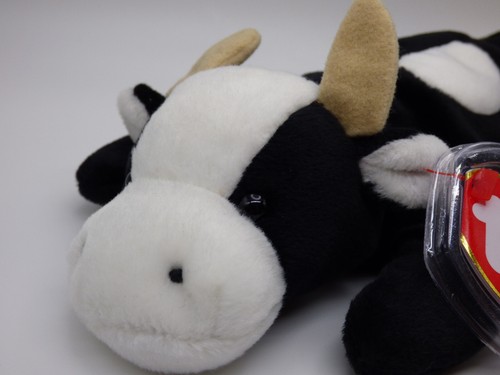 Ty Beanie Babies - Daisy the Cow - (1993, Retired) - Picture 2 of 8