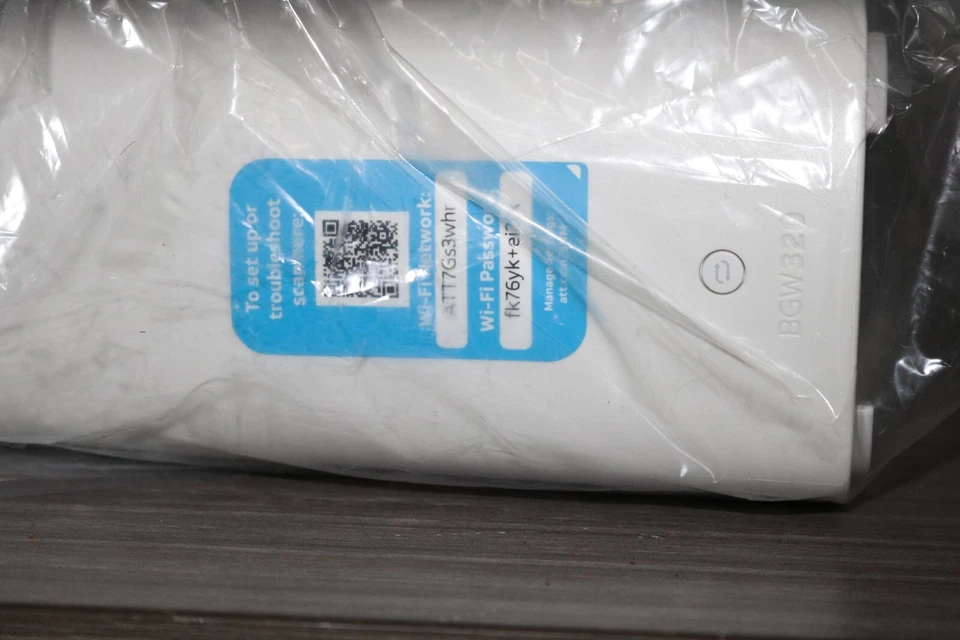 NBS AT&T BGW-320 500 802.11a/n/ac/ax Wireless-ax Integrated/Built-in ONT . - Image 3 of 4