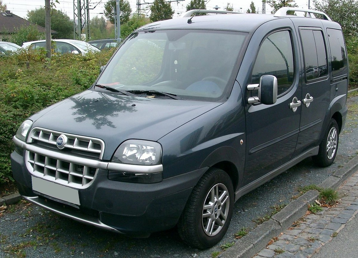 2 AMMORTIZZATORI COPPIA MOLLE A GAS PORTELLONE POSTERIORE FIAT DOBLO