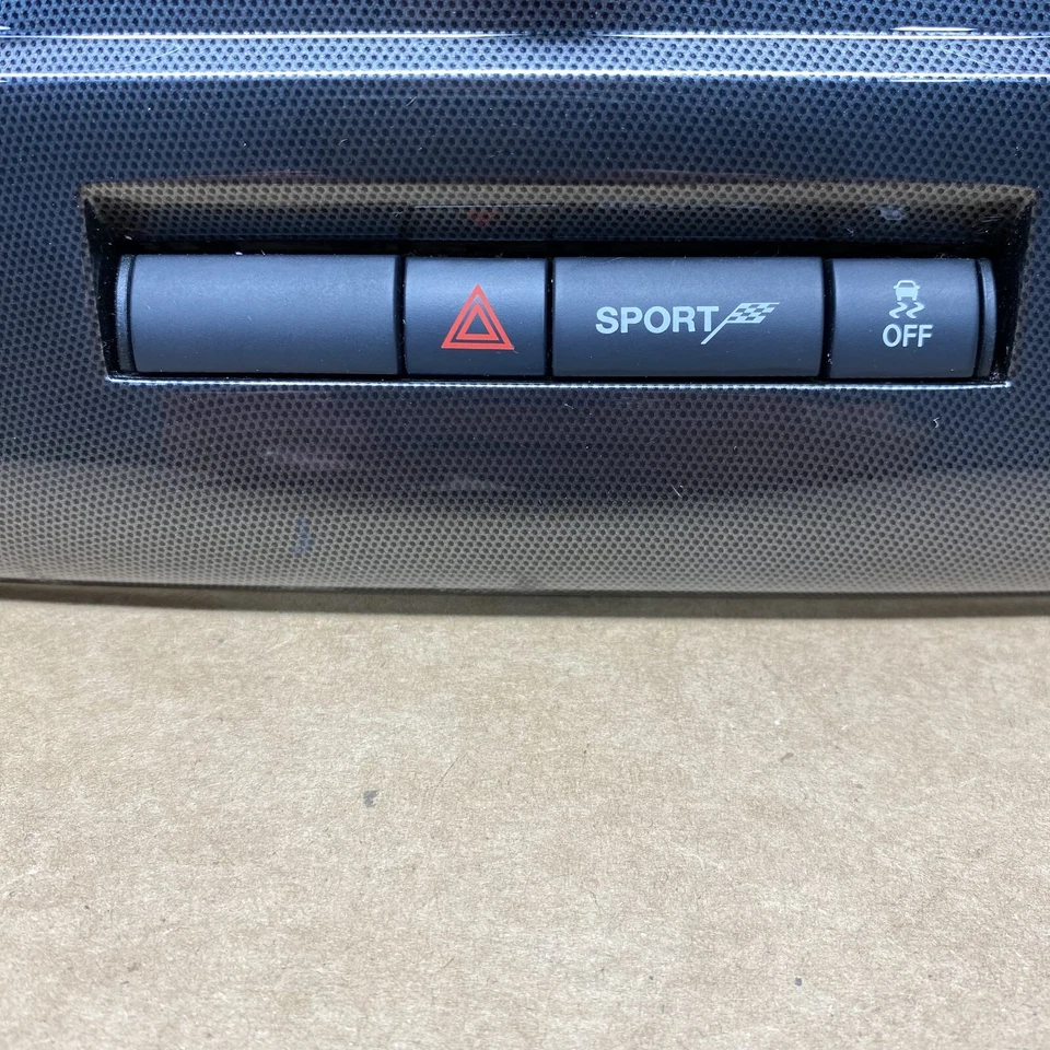 Interruptor de control de clima Dodge Challenger 2011-2014 con moldura de carbono P55111463AF Foto 2 de 4