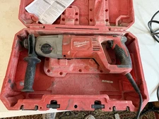 Milwaukee 5262-21 1" SDS Plus Rotary Hammer Corded Electric 120V SEE DESCRIPTION