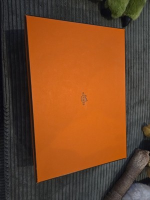 Hermes Empty Box  13 x 10 x 5