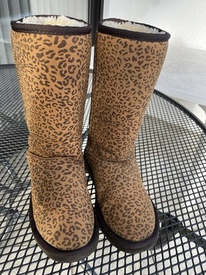   UGG Boots Classic Tall, Animalmuster , Größe 38  
