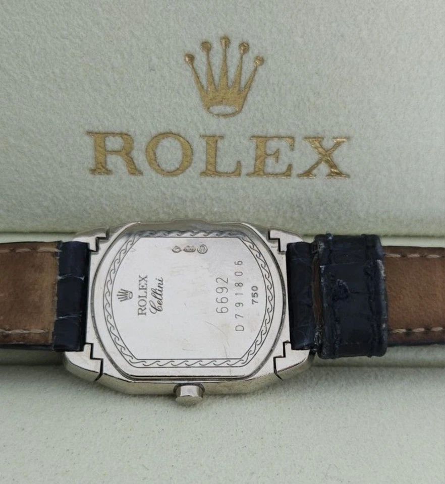 Rolex Oro Blanco 18k Cellini 6692 Madreperla Fábrica Diamantes c. 2001 Foto 2 de 4