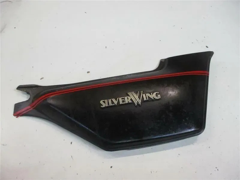 1st Honda GL 500 PC02 Silver Wing Fairing Seat Side Right Side Cover