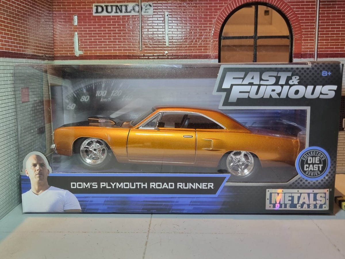 【希少】FAST&FURIOUS PLYMOUTH ROAD RUNNER Fast & Furious Plymouth Road Runner 1:24 Diecast by Jada Toys