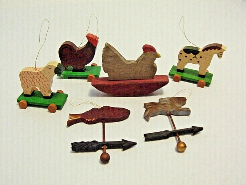  6 Christmas Ornament Wooden Primitive Wood Animals Figures 1970s