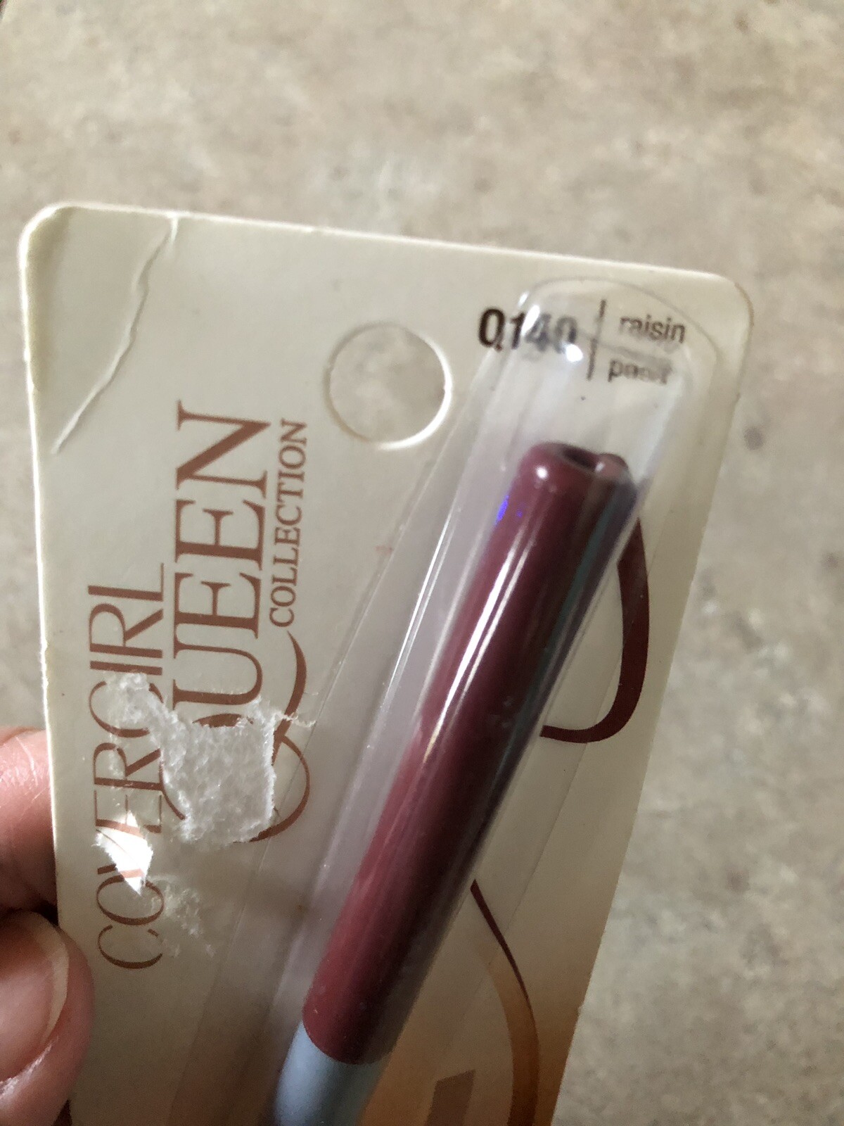 CoverGirl Queen Collection Lasting Lip Pencil Raisin Q140 NEW! .009 oz