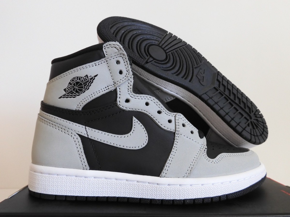 NIKE AIR JORDAN 1 RETRO HIGH OG NIKE AIR JORDAN 1 RETRO HIGH OG