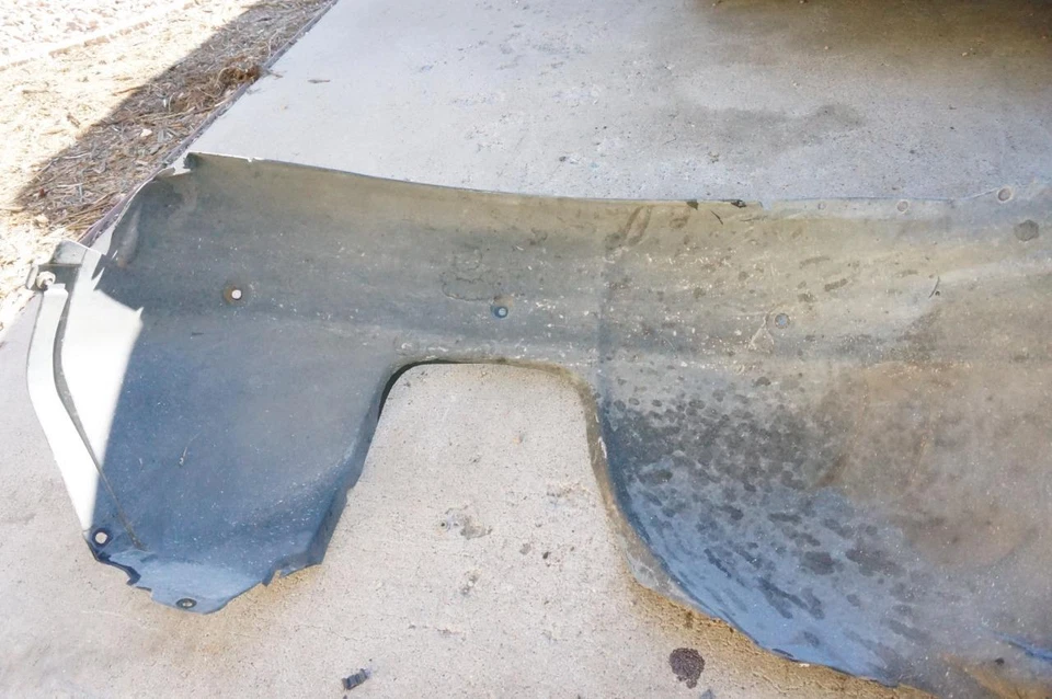 Protector contra salpicaduras forro guardabarros delantero izquierdo bmw e46 99-05 323i 325i Foto 2 de 4