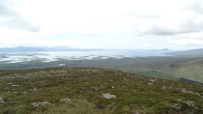 Foto 12x8 Auf dem Südgrat von Bengorm mit Blick über Clew Bay Srah c2017