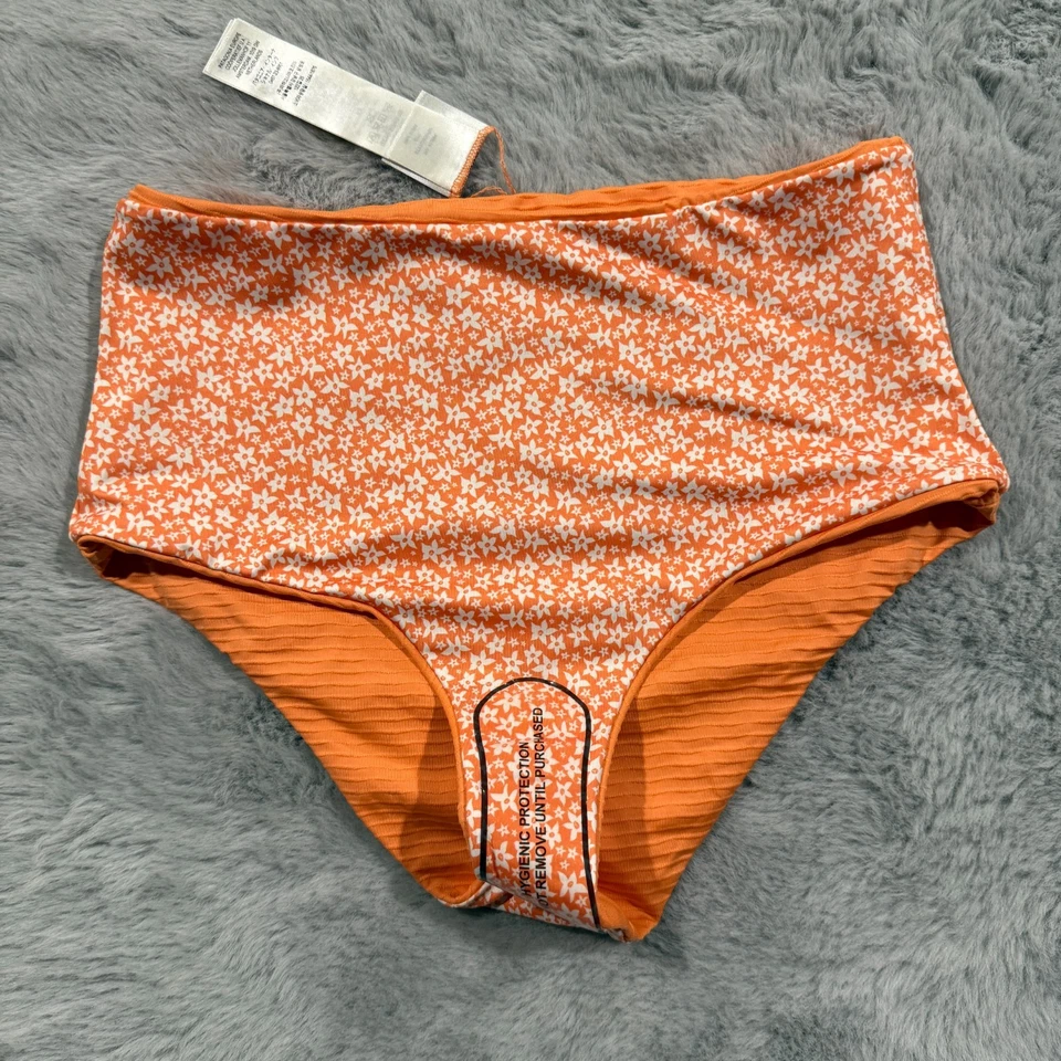Patagonia Bikini Set of 3 Womens Small Racerback Top 2 Bottoms Mixed Styles Swim - Image 4 of 4