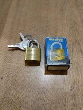 Vintage Walsco F 320 Small Lock & Keys  NEW In Box!