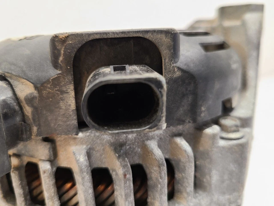 Alternador MINI COOPER 2014 2015 2016 2017 2018 2019 2020 180 amperios  Foto 4 de 4