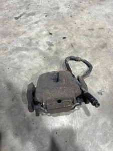 BMW X5 F15, F85 Bremssattel vorne rechts 6776784 2.00 Diesel 190kw 30522095