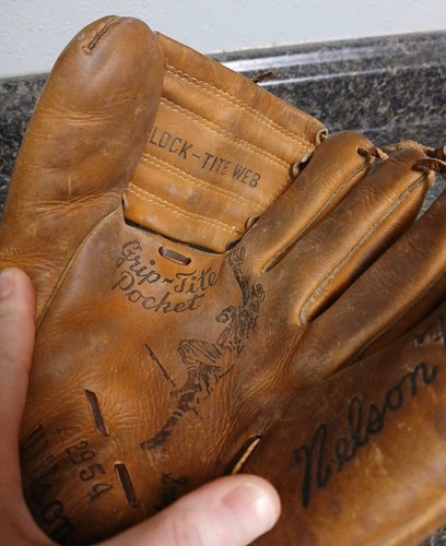 Nelson Fox Wilson A2954 Ball Hawk Baseball Glove-Left Hand - Picture 3 of 8