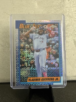 2025 Topps Series 1 1990 Topps Chrome Silver Pack Vladimir Guerrero Jr. #T90C-30