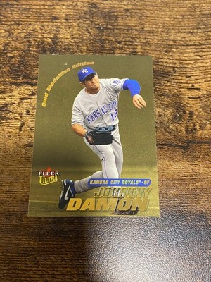2001 Ultra Johnny Damon Gold Medallion #108G Card