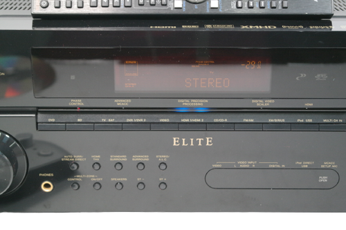 Pioneer Elite VSX-01TXH 7.1-Ch HDMI Receiver w/ Remote Bundle - Picture 2 of 19