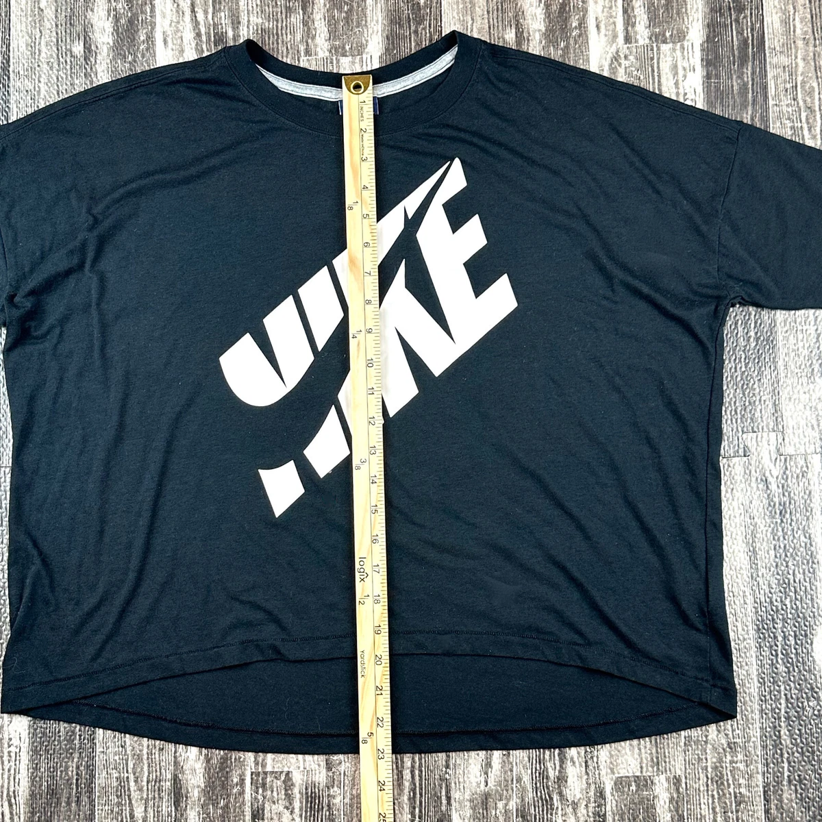 Nike Big Logo Swoosh Womens Relaxed Drop Shoulder T Shirt Size M