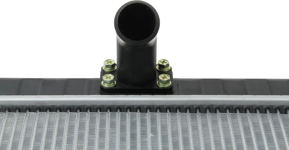 DENSO 221-3425 Radiator For 09-14 Infiniti FX35 FX50 QX70 - Image 2 of 4