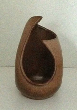 Vintage MCM Art Pottery FRANKOMA PLAINSMAN Brown Vase or Spoon Rest 6" Mint