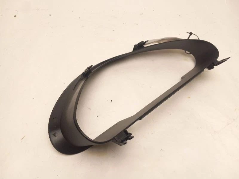 LUNETA DE ACABAMENTO DE PAINEL DE VELOCIDADE compatível com MERCEDES-BENZ E320 2004 OEM A2116890439 - Imagem 3 de 4