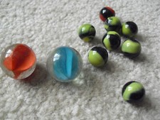 Lot of 10 Vintage Glass Marbles with 2 1" Shooters
