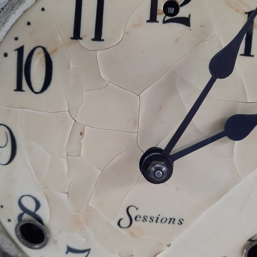 Sessions Clock Co., 1940 Antique Mantel Clock, Restored June 2022, Accurate Time - Picture 4 of 24