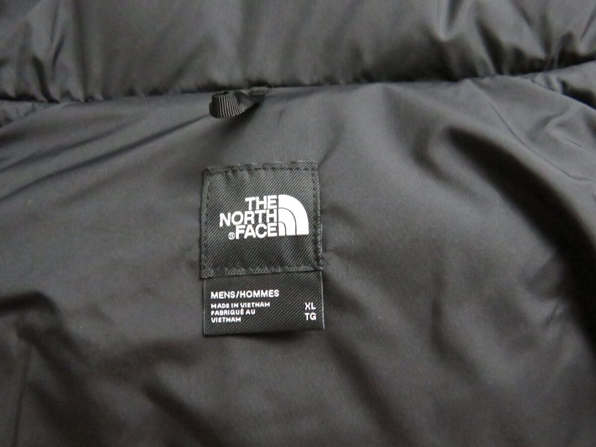 NWT Mens The North Face Versa Velour Nuptse 600-Down NWT Mens The North Face Versa Velour Nuptse 600-Down