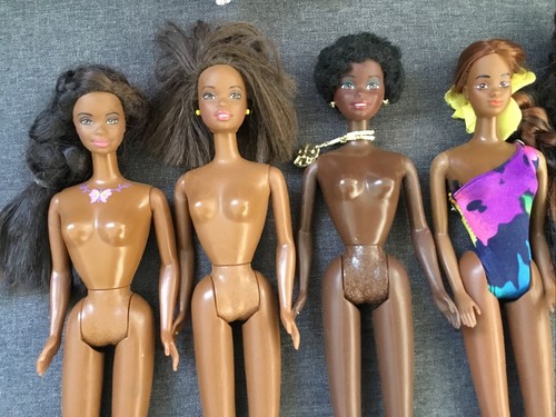 Barbie Doll Lot Of 10 African American Female Dolls Black F12 - Picture 9 of 12
