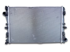 Wasserkühler Motorkühler A0995001703 Mercedes C-Klasse W205 C300 Original OEM Wasserkühler Motorkühler A0995001703 Mercedes C-Klasse W205 C300 Original OEM