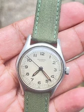 Universal Geneve Military Manual Wind Mechanical Watch Running