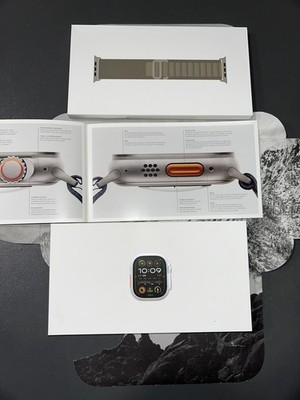 Apple Watch Ultra 2 49mm Titan GPS + Cellular Alpine Loop Olive Medium - TOP