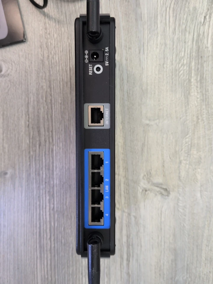 D-Link Wireless DIR-615 Used Tested Works - Image 4 of 4