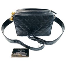 CHANEL Matelasse Leather Zip Shoulder Bag Black Gold Hardware 9761