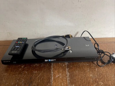 Sony BDP-S790 3D smart WiFi Blu-ray Disc/DVD Player with Netflix