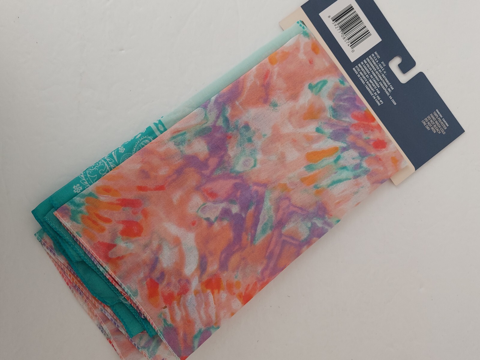 2 Piece Juncture Bandanas Different Style Set 20 in X 20 in NEW!