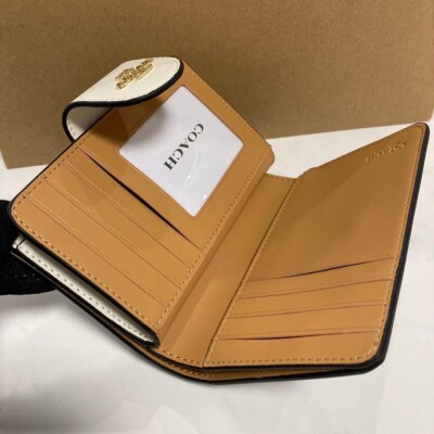 Coach CP420 Bifold Wallet Black & White Signature Canvas from