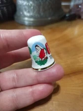 Vintage PG Tips Brooke Bond tobacco advertising thimble. English porcelain
