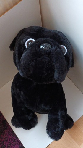 Toyland® Weihnachts-Mops Plüschtier – 23 Cm, Kuschelig, 4 Motive (Weihnachtsmann, Schneemann, Elf, Rentier)